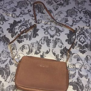 Michael Kors crossbody